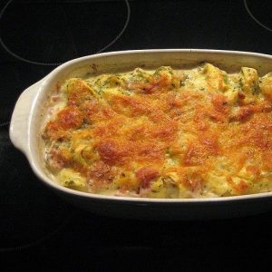 Dinkel-Tortelloni-Auflauf