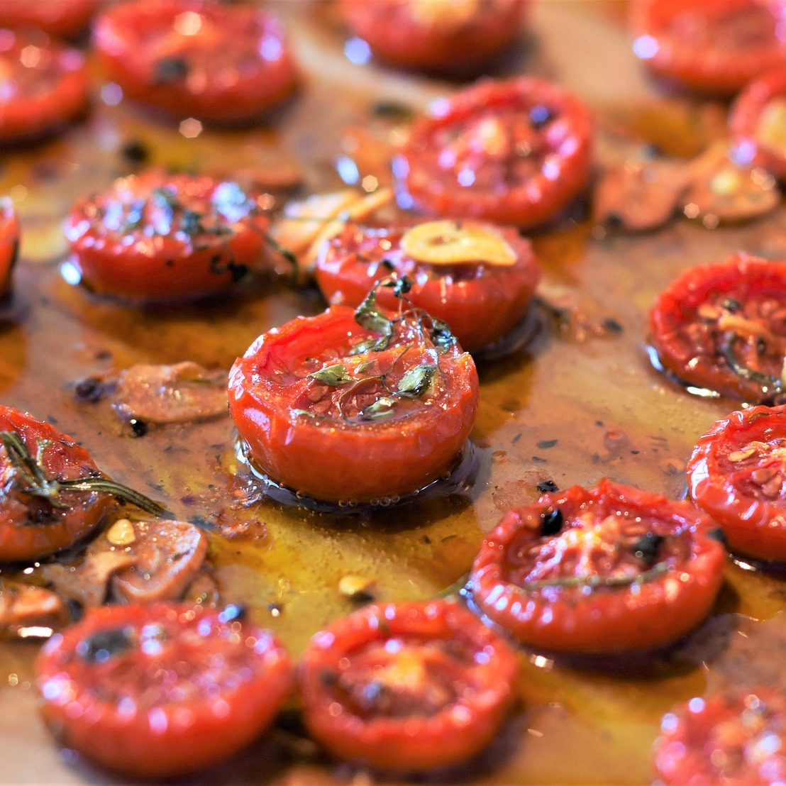 Gratinierte Basilikum-Tomaten