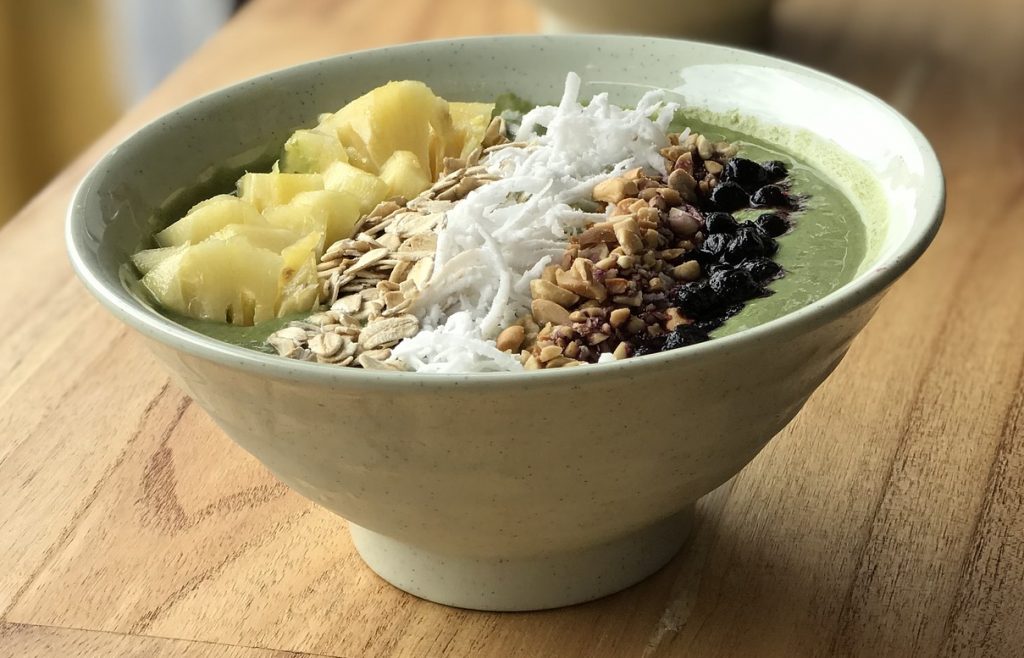 Grüne Smoothie-Bowl