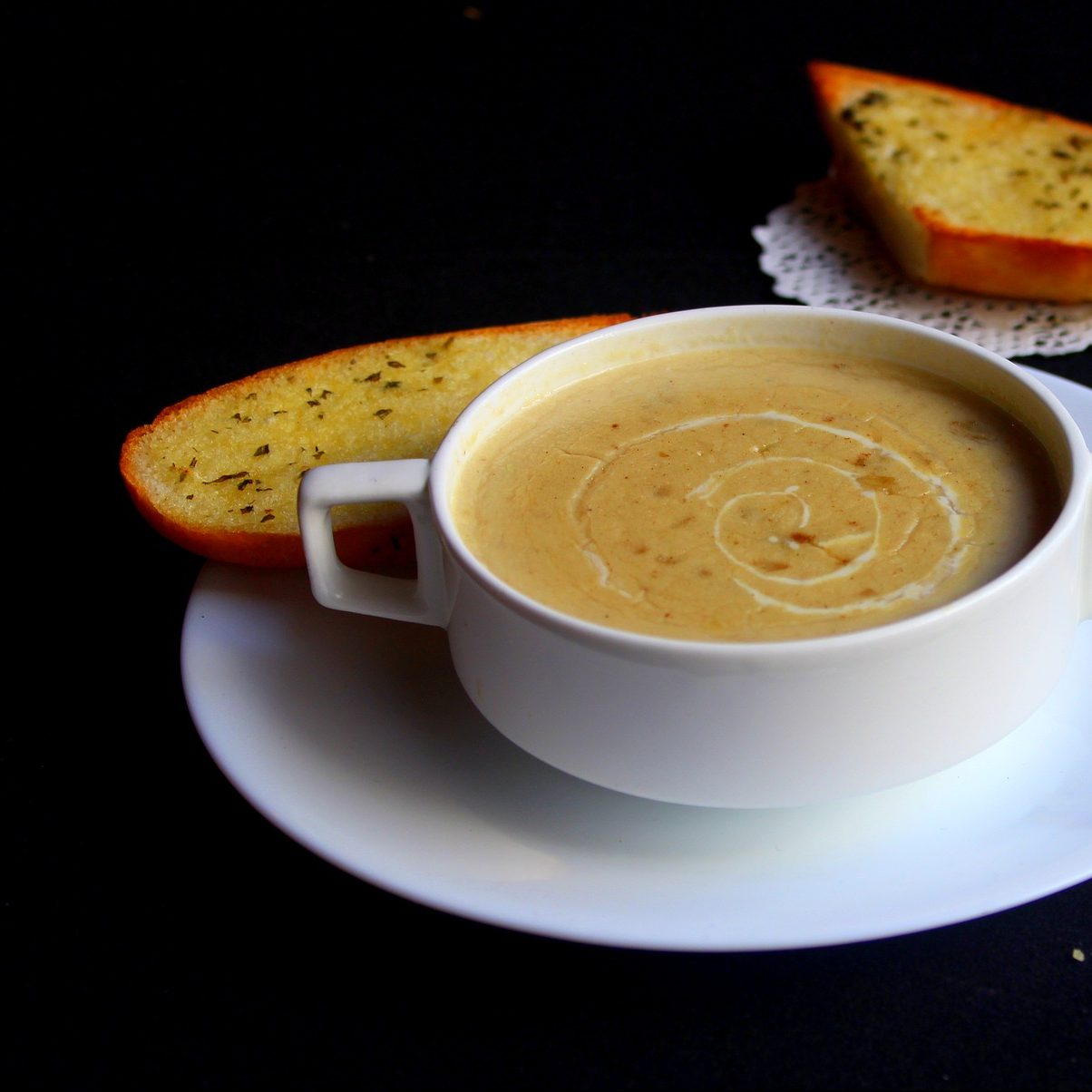 Zwiebelsuppe Zwiebelsuppe